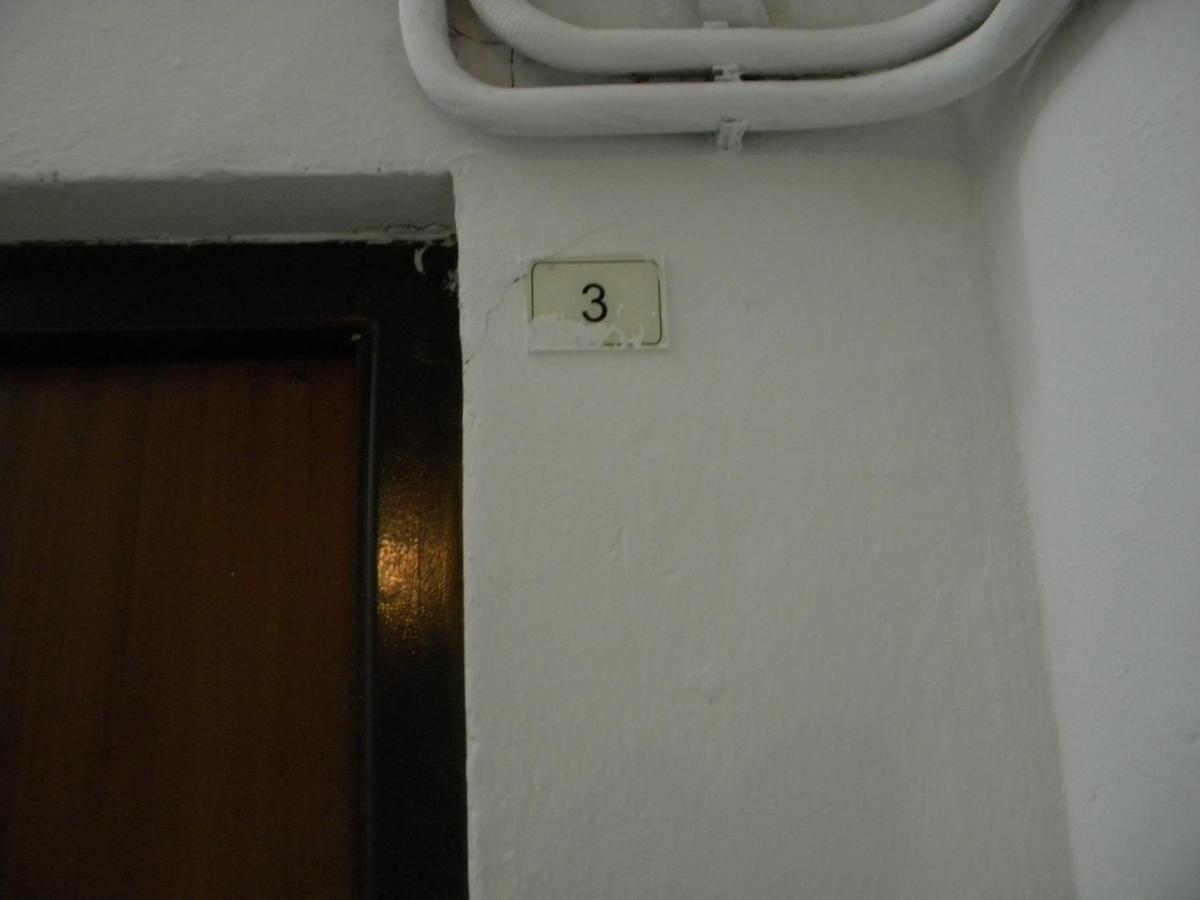 Bologna House Pratello 3 Lägenhet Exteriör bild