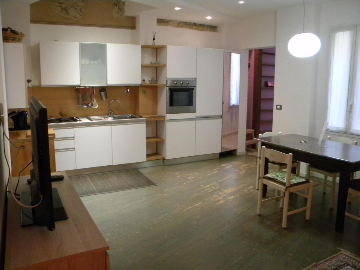 Bologna House Pratello 3 Lägenhet Exteriör bild