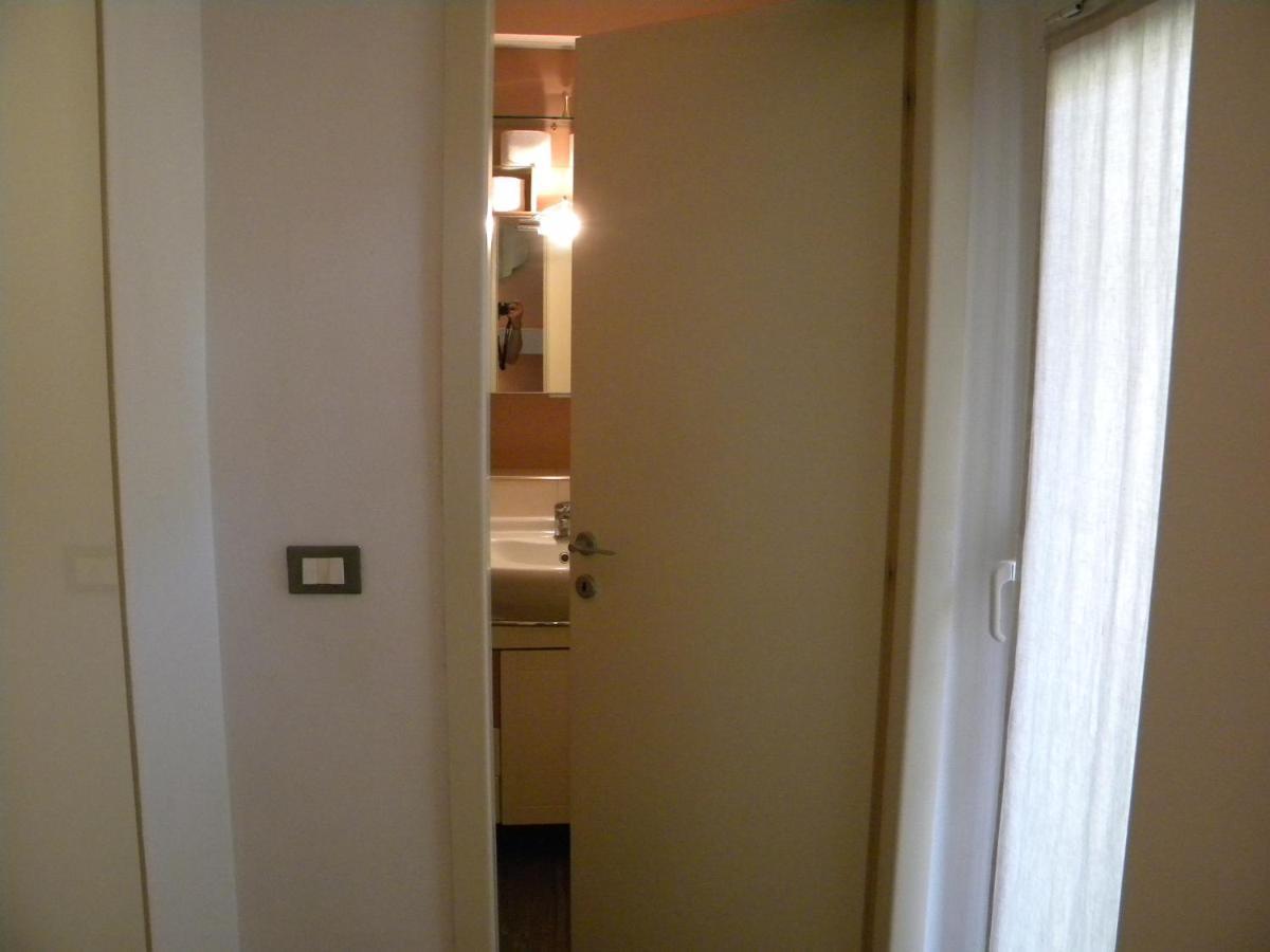 Bologna House Pratello 3 Lägenhet Exteriör bild