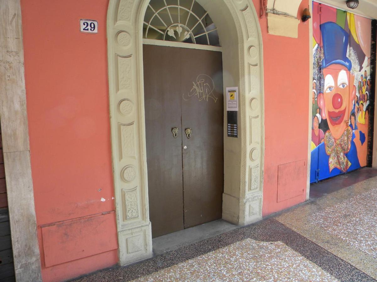 Bologna House Pratello 3 Lägenhet Exteriör bild